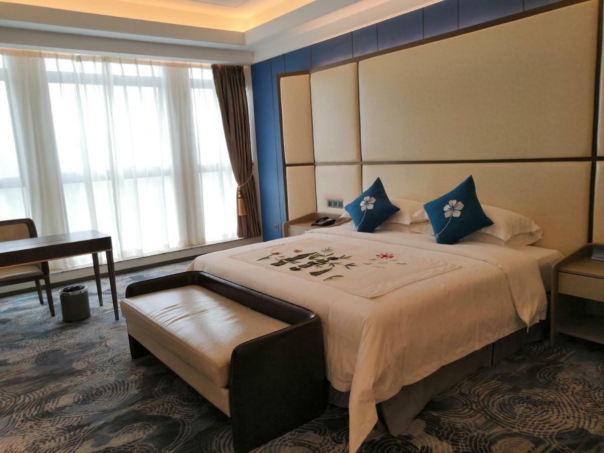 Ramada By Wyndham Huizhou Longmen Otel Dış mekan fotoğraf